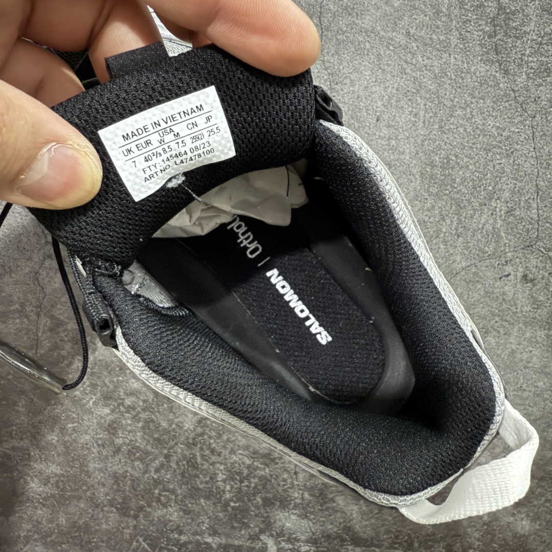 图片[7]-【666版本】SALOMON 萨洛蒙 XA PRO 3D 户外运动 网布减震防滑透气 低帮跑步鞋 男女同款 合金黑 474781（官方老版） 全新品质 巅峰之作 所有配色均购物原版拆解1：1开发 原材料打造 非市场公版便宜货 私模大底 清洁度比市场所有版本都高 全套原纸板楦头开发 原厂网布配套 确保原汁原味 完美呈现版型 原档数据独家私模五层组合大底 男女鞋同步官方开发至46 原装Ortholite轻量化鞋垫 中底布带钢印编号 原厂TPU锁扣 进口港宝加持 后跟自然饱满 还原公司包裹性 鞋面采用SENSIFT贴合技术 全方位贴合包裹脚型 鞋跟部鞋底牵引设计 提供强大的抓地性能 更适应野外崎岖不平的道路 其3D ADVANCED CHASSIS底盘 材料轻量大化 钉齿设计更具稳定性 防护性 鞋底易磨损区运用CONTAGRIP高耐磨材料 应对城市硬质路面长距离跑考验 尺码：36 36.5 37.5 38 38.5 39 40 40.5 41 42 42.5 43 44 45 46-选品中心