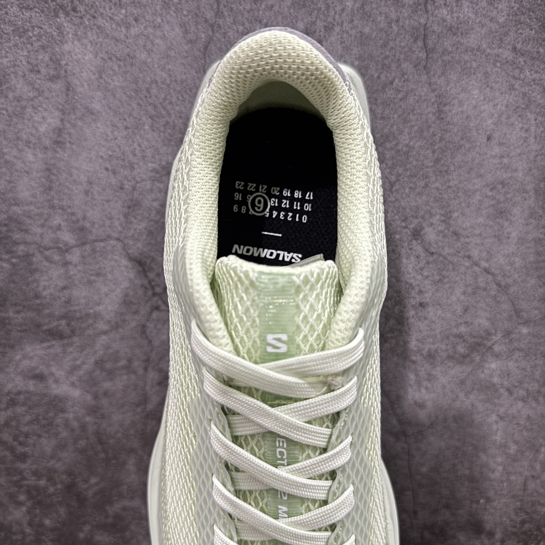 图片[8]-【莞产顶级】MM6马吉拉 x Salomon 萨洛蒙Spectur 2系列 情侣款 网面 厚底 休闲 运动鞋 户外 跑鞋 Margiela 与 SALOMON 合作的2025春夏系列鞋款，以公路跑鞋Spectur 2为基础，鞋面采用大孔网眼材质搭配同色系压胶与裁片，鞋侧有双方品牌标识，材质涵盖聚酯纤维、聚氨酯、橡胶等；它搭载全长碳纤维板 Energy Blade 与 Energy Foam缓震系统，后掌加厚加宽，兼具推进力、缓震回弹与稳定性 配送专柜精美包装🛍📦 ▪️面料： 原版进口透气网面 ▪️内里：原版进口透气网里 ▪️鞋底：原版开模超轻发泡大底 ▪️底厚：4.5CM ▪️尺码： 女款35-40 / 男款39-45-选品中心