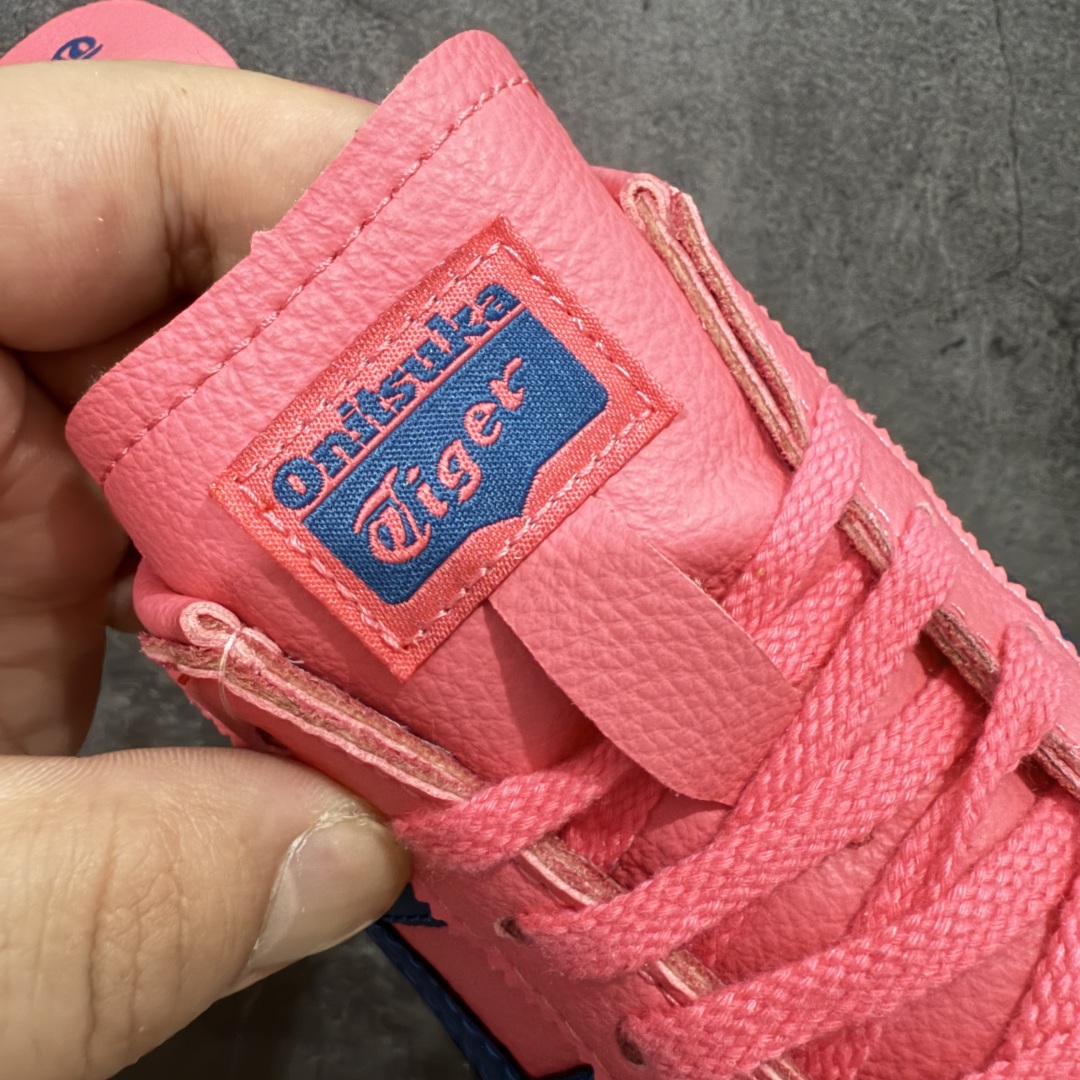 图片[5]-【纯原头层版】Asics Onitsuka Tiger MEXICO 66 亚瑟士鬼冢虎复古经典板鞋 市场王者选手 海外订单工厂出品 目前全市场最好的品质没有之一 纯原小羊皮材料 质感柔软度满分 长期生产补货永不断码 超成熟稳定的做工品控 原装全套纸板楦头开发 原汁原味 完美呈现版型 私模正确鞋底咬花纹路 一比一鞋头弧度高度鞋身弧度 绝不口嗨 细节品控鞋型随意秒杀市面 原档咬花纹路私模大底 一个单元有六个三角形 总体形拼接呈现花瓣状 官方四联吊牌 原装Ortholite轻量化鞋垫 原盒原配 质保卡 说明书 钢印防尘纸 纸板中底带钢印 乳胶组合鞋垫 支持全方位的对比专柜 产品从款式颜色造型上体现出追求舒适和细节的完美 鞋类更是推崇手工制作的严谨与完美 融舒适性与可穿性的设计风格 注重细节的完美和别致魅力 既保持稳重 又不失轻松的时尚感 尺码：36 37 37.5 38 39 39.5 40 40.5 41.5 42 42.5 43.5 44 45-选品中心