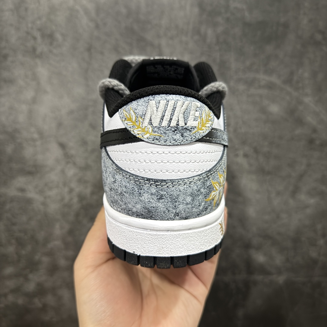 图片[4]-【YC纯原】NK Dunk Low 风吹麦浪 DD1391-100 实力大厂出品 新配色陆续开发 全套原纸板楦头开发 确保原汁原味 完美呈现DUNK版型 一比一鞋头弧度高度鞋身弧度 此版本只针对中端市场 皮料材质有所更替 其他数据细节工艺流程均保持一致 绝不口嗨 细节品控鞋型随意对比 独家私模官方第六代原厂航空铝磨具打磨大底 鞋头坡度极致还原 无解鞋型 原盒原配 圈内天花板工艺 原厂玻璃冲刀 超高清洁度 全鞋零毛边皮料切割 原厂中底布点胶 中底布拉帮走线遵循公司 尺码： 40 40.5 41 42 42.5 43 44 44.5 45 46-选品中心