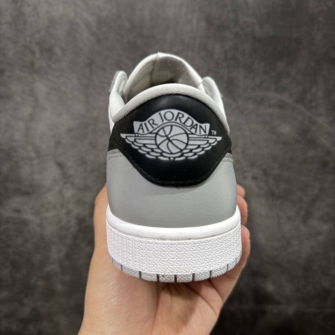 图片[4]-【KZ纯原】Air Jordan 1 Low OG AJ1 乔丹1代 aj1 乔1 低邦 男女同款 乔丹篮球鞋系列 白灰 原厂原材料软头层皮料 国内一线头部知名大厂出品 高端外贸零售专供品质 版型细节完美 原鞋原楦头纸板开发 原厂防尘纸 极致一眼正品既视感 货号：CZ0790-110 尺码：36-47.5-选品中心