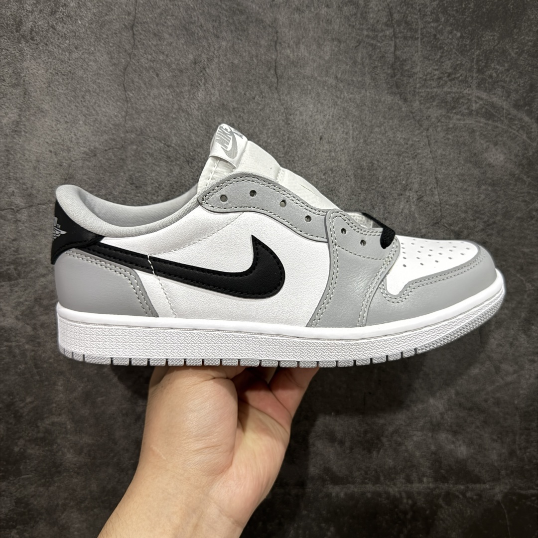 【KZ纯原】Air Jordan 1 Low OG AJ1 乔丹1代 aj1 乔1 低邦 男女同款 乔丹篮球鞋系列 白灰 原厂原材料软头层皮料 国内一线头部知名大厂出品 高端外贸零售专供品质 版型细节完美 原鞋原楦头纸板开发 原厂防尘纸 极致一眼正品既视感 货号:CZ0790-110 尺码:36-47.5-选品中心