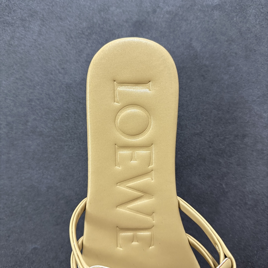 图片[7]-【广东纯原版】Loewe 罗意威〰️25ss Anagram夏日限定新款镂空平底拖鞋 设计感十足 原版定制真皮大底！手工编织工艺 自带松弛感的高级气质，适合搭配极简风、度假风或都市通勤装束 尺码：35-40-选品中心