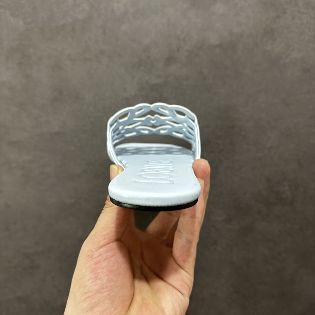 图片[4]-【广东纯原版】Loewe 罗意威〰️25ss Anagram夏日限定新款镂空平底拖鞋 设计感十足 原版定制真皮大底！手工编织工艺 自带松弛感的高级气质，适合搭配极简风、度假风或都市通勤装束 尺码：35-40-选品中心