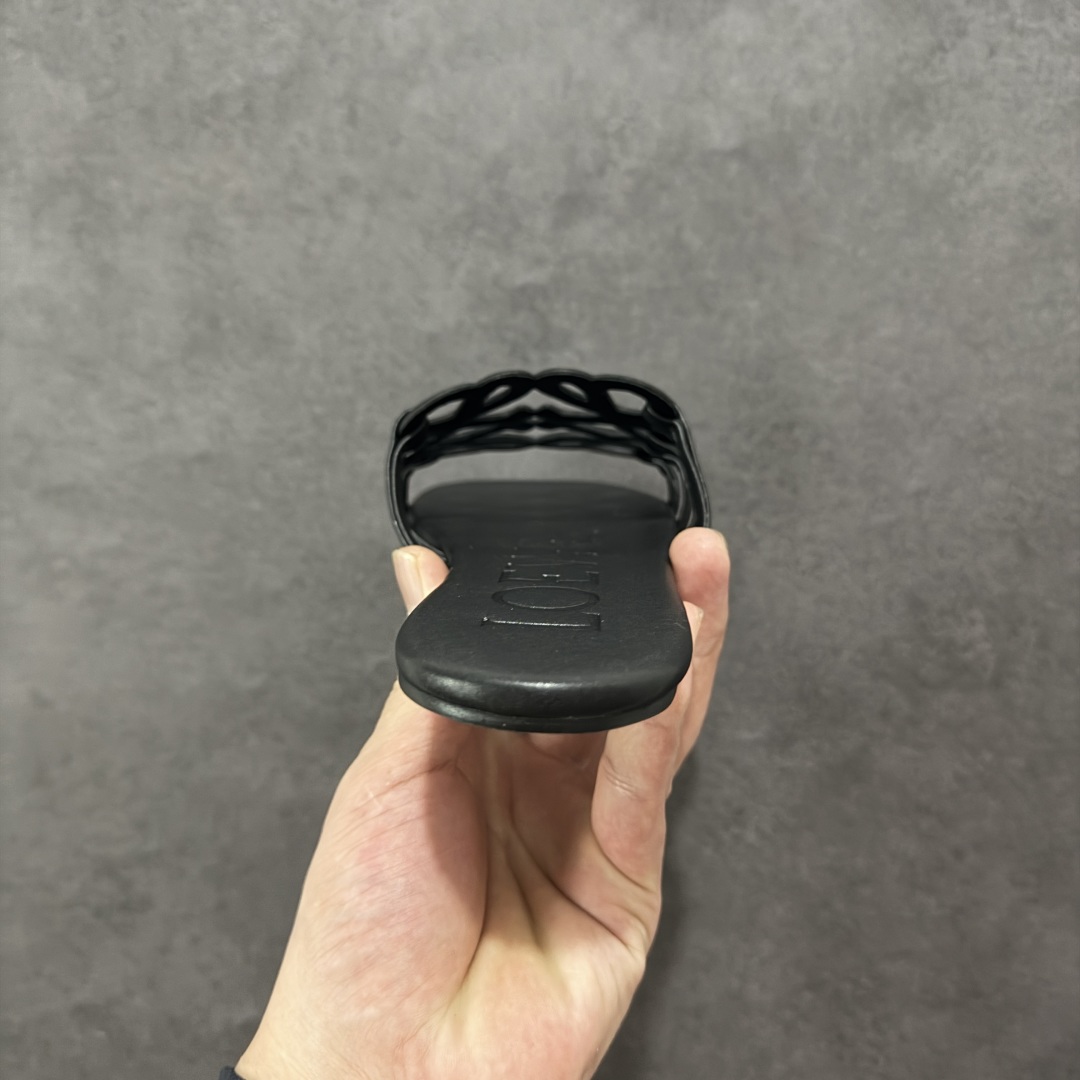 图片[4]-【广东纯原版】Loewe 罗意威〰️25ss Anagram夏日限定新款镂空平底拖鞋 设计感十足 原版定制真皮大底！手工编织工艺 自带松弛感的高级气质，适合搭配极简风、度假风或都市通勤装束 尺码：35-40-选品中心