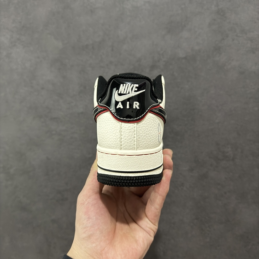  
【定制版】Nike Air Force 1'07 Low 问界联名 黑M9 空军一号低帮休闲板鞋 X