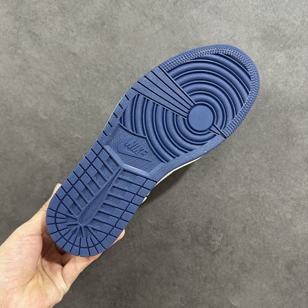 【定制版】Travis Scott x Fragment Design x Air Jordan 1
