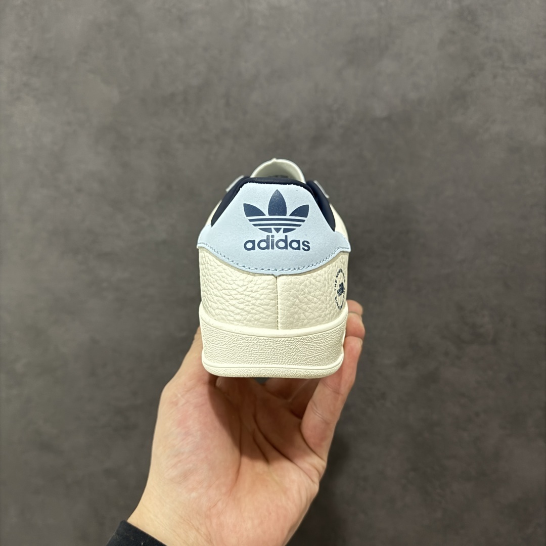 【定制版】海外爆款限量发!高端定制 AD Gazelle Indoor Trainers 北面联名-