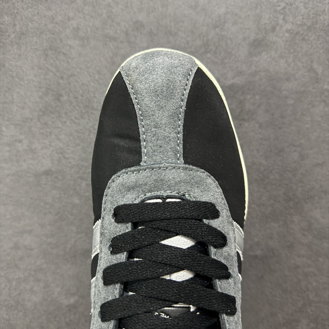 图片[8]-【公司级】Adidas Originals Tokyo 东京限定系列复古百搭薄底德训风低帮休闲运动T头鞋 ORIGINALS 挖掘复古运动基因，文 将经典与现代完美融合，推出薄底鞋系列，引起潮流趋势。此次COSTS带来的是ADIDAS ORIGINALS TOKYO系列黑白两款百搭配色，鞋款鞋面舒适贴合脚面， 同时采用柔软材质，穿着轻便舒适；中底缓震性能，鞋底有一定弹性，日常穿搭舒适且防滑。 货号：JQ3681 尺码：36 36.5 37.5 38 38.5 39 40 40.5 41 42 42.5 43 44 45-选品中心