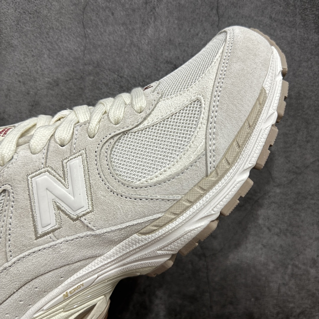 图片[6]-【纯原c版】NB New Balance M2002R 新百伦M2002RHX 浅灰色 全新版本出货 新配色陆续开发出货 品质很好 价格实惠 全套原楦原纸板原厂数据开发 原厂网纱 原装进口皮料 正确绒感卡色 正确中底拉帮中底网布细节 一比一手工擦旧效果 冲裁组合 匠心打造 耗时两个月开发完成 工艺极其复杂难度可想而知 新开独立私模大底 全网唯一正确做旧组合大底 高端零售专供产物 尺码：36 37 37.5 38 38.5 39.5 40 40.5 41.5 42 42.5 43 44 44.5 45 45.5 46.5-选品中心