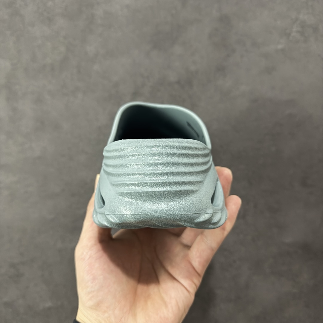 图片[4]-【莞产原厂 】Crocs卡骆驰 休闲系列EVA时尚舒适 洞洞鞋 旋风波波 经夏季两用沙滩洞洞鞋 凉鞋拖鞋 透明防水袋包装 注意配件需单独购买 超轻Croslite专利材料打造 鞋面更加耐用易清洗 同步官方尺码：M7（39-40）M8（41-42）M9（42-43）M10（43-44）M11（45-46）标准码-选品中心