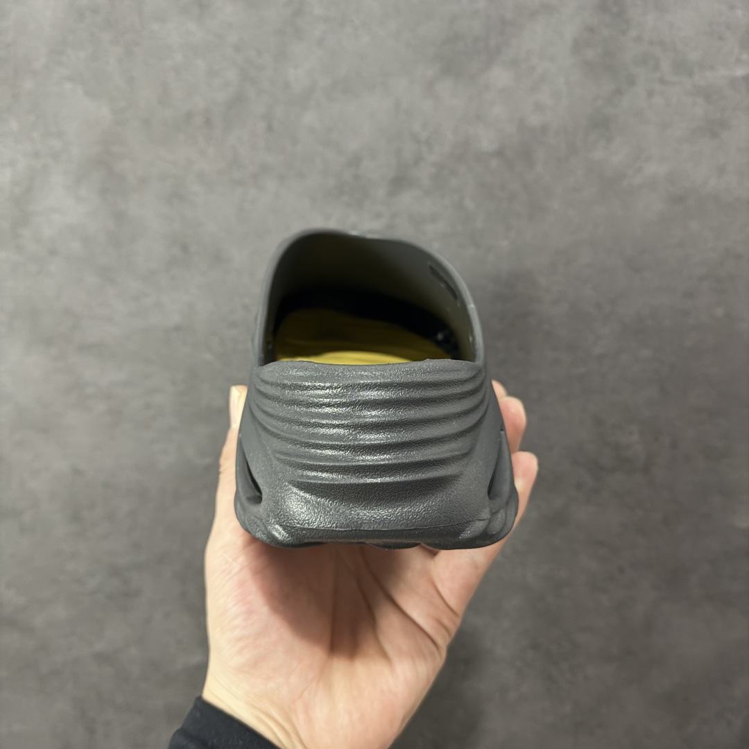 图片[4]-【莞产原厂 】Crocs卡骆驰 休闲系列EVA时尚舒适 洞洞鞋 旋风波波 经夏季两用沙滩洞洞鞋 凉鞋拖鞋 透明防水袋包装 注意配件需单独购买 超轻Croslite专利材料打造 鞋面更加耐用易清洗 同步官方尺码：M7（39-40）M8（41-42）M9（42-43）M10（43-44）M11（45-46）标准码-选品中心