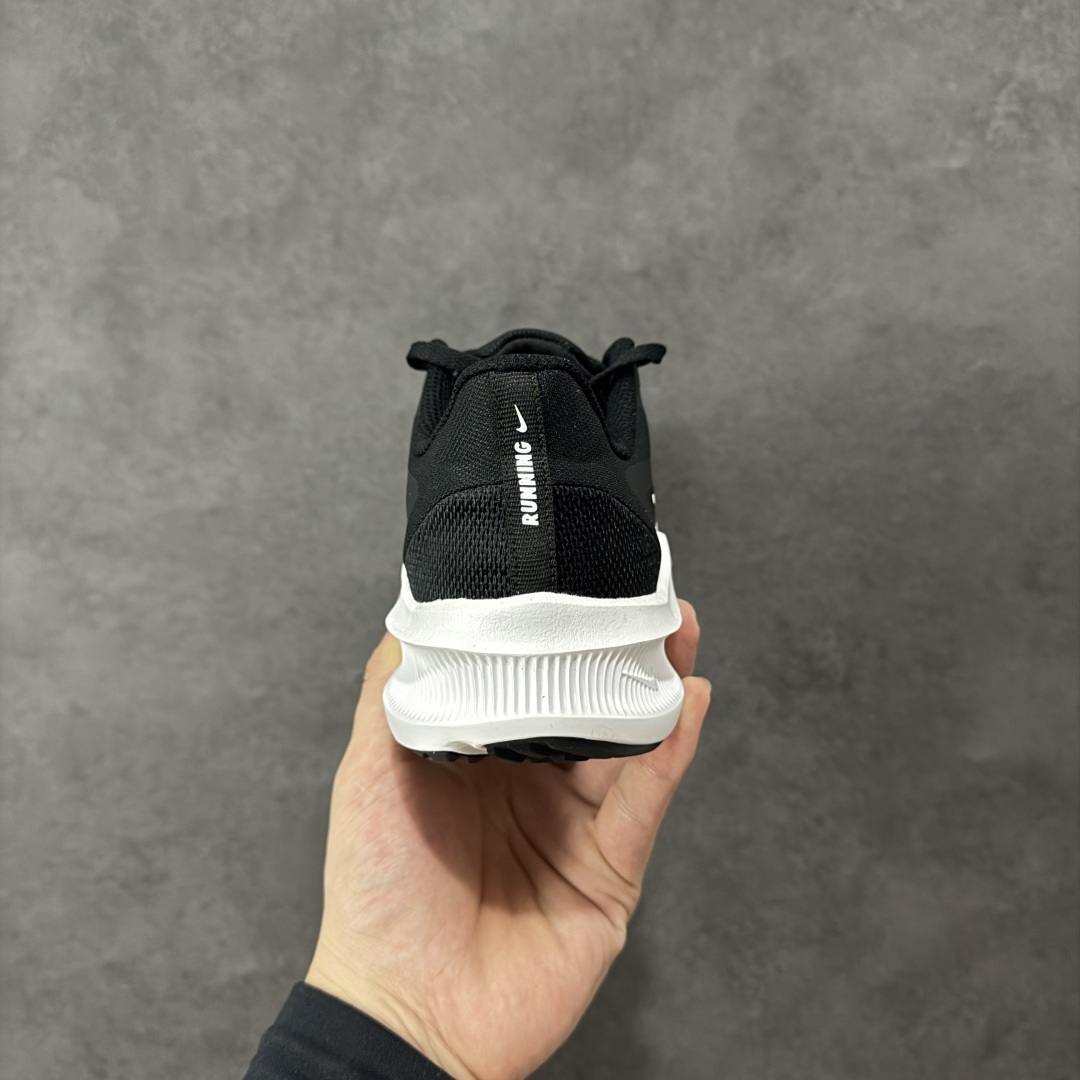 图片[4]-【公司级】耐克Nike Zoom WINFLO V10 3M 代轻质透气休闲运动跑步鞋。采用了后掌气垫（Air-Zoom）的设计，升级中底为Cushlon ST，材质上更显得轻盈透气，耐磨性提高同时也使运动鞋在穿着的时候灵活度也得以提升。 货号：C19981-004 尺码：39-46带半码-选品中心