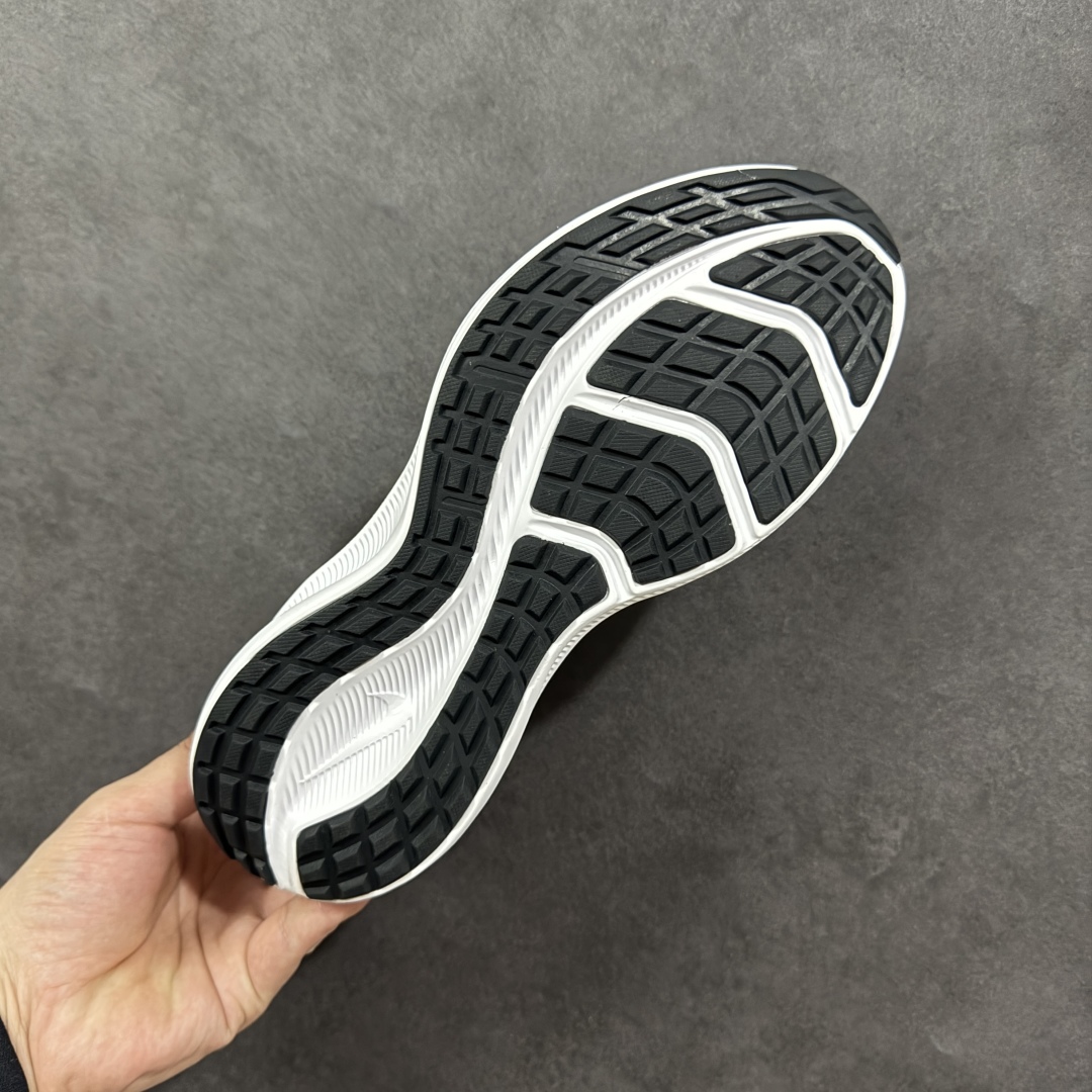 图片[9]-【公司级】耐克Nike Zoom WINFLO V10 3M 代轻质透气休闲运动跑步鞋。采用了后掌气垫（Air-Zoom）的设计，升级中底为Cushlon ST，材质上更显得轻盈透气，耐磨性提高同时也使运动鞋在穿着的时候灵活度也得以提升。 货号：C19981-004 尺码：39-46带半码-选品中心