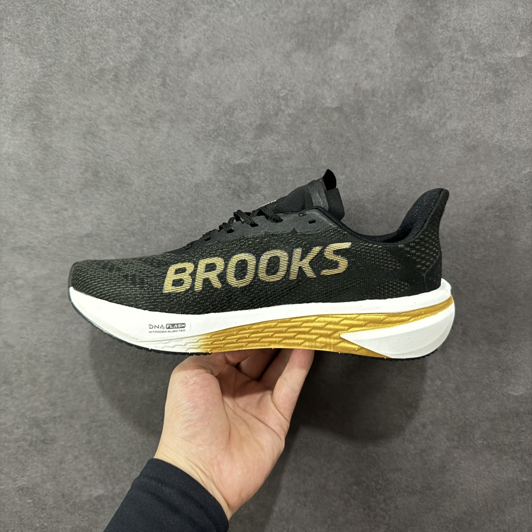 图片[2]-【公司级】外贸专供Brooks 布鲁克斯 Hyperion 2 黄灰 超弹轻盈跑步鞋 实拍首发 低帮透气缓震支撑休闲运动慢跑鞋 采用改进工程空气网眼组合热熔工艺 鞋面材质搭载DNA LOFT V2密度泡棉缓震系统 中底外置防滑耐磨橡胶底片 货号： 1204211B173 尺码：36-45（带半码）-选品中心