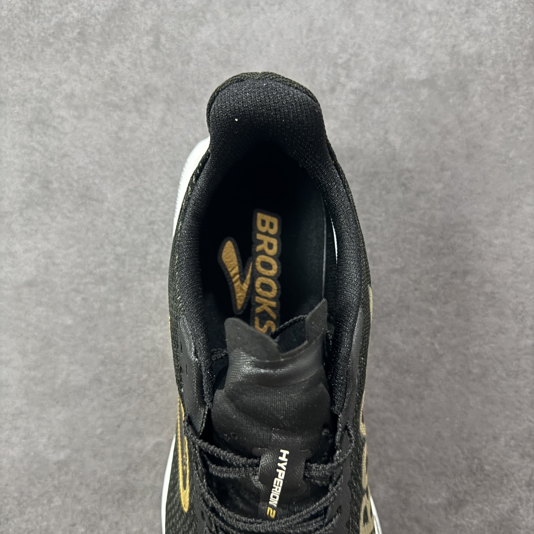 图片[7]-【公司级】外贸专供Brooks 布鲁克斯 Hyperion 2 黄灰 超弹轻盈跑步鞋 实拍首发 低帮透气缓震支撑休闲运动慢跑鞋 采用改进工程空气网眼组合热熔工艺 鞋面材质搭载DNA LOFT V2密度泡棉缓震系统 中底外置防滑耐磨橡胶底片 货号： 1204211B173 尺码：36-45（带半码）-选品中心