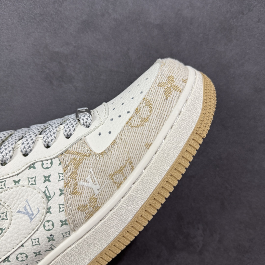 图片[5]-【定制版】海外限量发售！公司级NIke Air Force 1 \’07 Low “LV联名”空军一号 低帮 运动鞋 休闲鞋 折边针车 工艺难度大 原楦头原纸板 原装鞋盒 定制五金配件 内置全掌气垫 原厂鞋底 货号：YX5066-330 尺码：36 36.5 37.5 38 38.5 39 40 40.5 41 42 42.5 43 44 44.5 45-选品中心