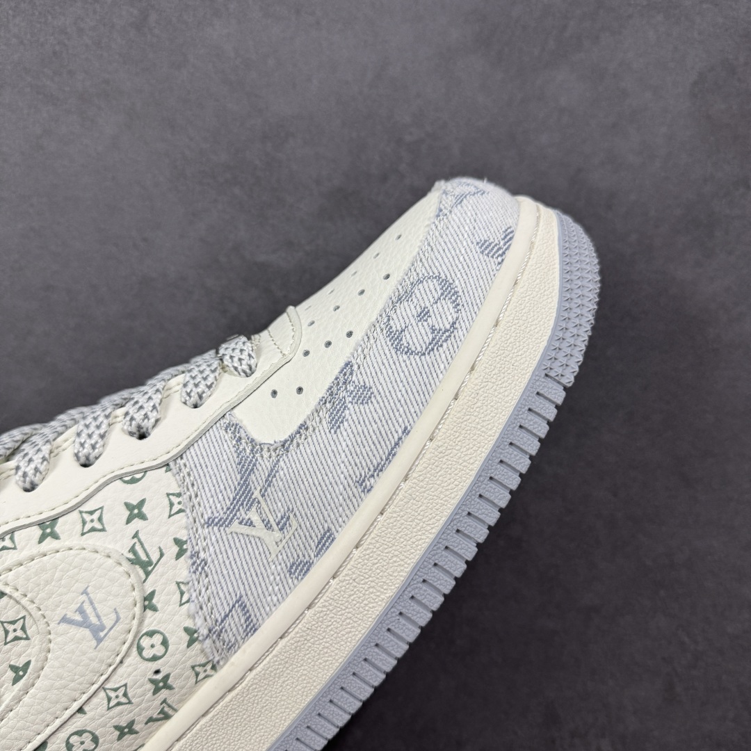 图片[5]-【定制版】海外限量发售！公司级NIke Air Force 1 \’07 Low “LV联名”空军一号 低帮 运动鞋 休闲鞋 折边针车 工艺难度大 原楦头原纸板 原装鞋盒 定制五金配件 内置全掌气垫 原厂鞋底 货号：YX5066-331 尺码：36 36.5 37.5 38 38.5 39 40 40.5 41 42 42.5 43 44 44.5 45-选品中心