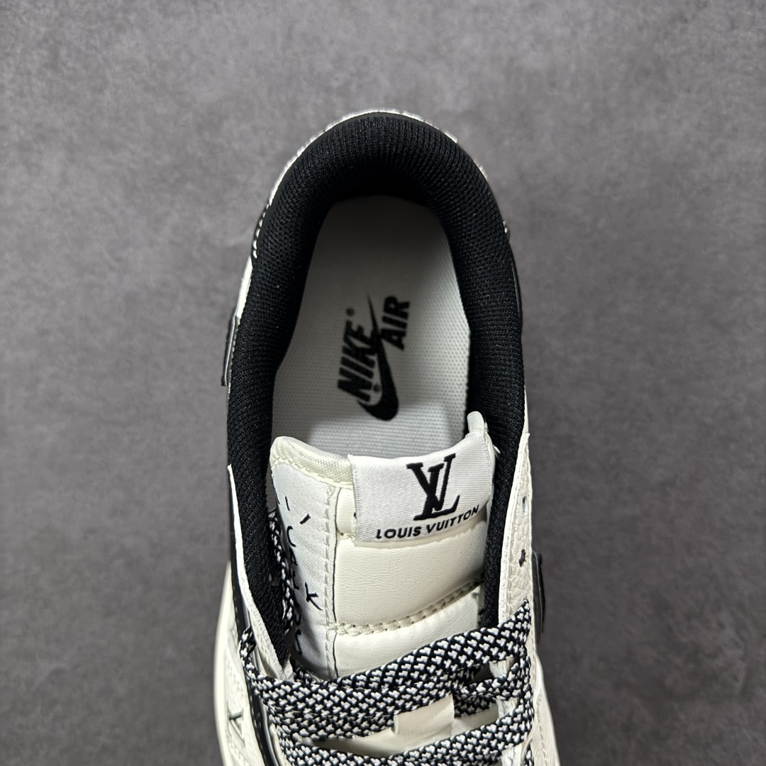 图片[7]-【定制版】Travis Scott x Fragment Design x Air Jordan 1 Low OG SP AJ1 乔1 三方联名 金属黑勾 低帮文化休闲板鞋 YX5066-335  #多方联名合作融合了Travis Scott 独特的音乐风格，藤原浩个性的设计风格以及Jordan品牌的经典元素 使其成为一双具有独特身份和价值的鞋子 清新而立体的外观加上联名标识更突出了其独特身份 这种配色方案显示出活力和时尚感 在视觉上引人注目 鞋身的质感和细腻的细节处理使其显得高端而格调十足 这款“倒钩”联名是设计与创意完美结合 融合多方的个性风格是一款备受瞩目的潮流鞋款  尺码：36 36.5 37.5 38 38.5 39 40 40.5 41 42 42.5 43 44 44.5 45-选品中心