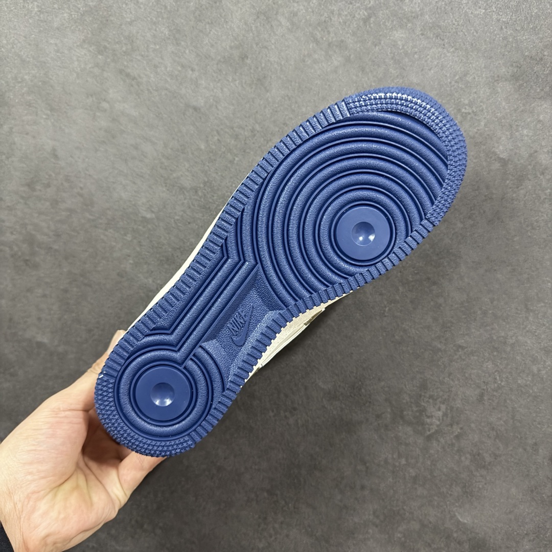 图片[8]-【定制版】Nike Air Force 1\’07 Low 迪奥联名 蓝四小银勾 空军一号低帮休闲板鞋 XS2869-001  #原楦头原纸板 原装鞋盒 定制五金配件 内置全掌气垫 原厂鞋底   尺码：36 36.5 37.5 38 38.5 39 40 40.5 41 42 42.5 43 44 44.5 45-选品中心