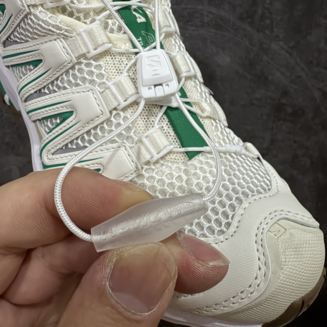 图片[6]-【PZ纯原】SALOMON XA Pro 3D ADV Seaonal萨洛蒙潮流越野机能户外功能鞋 白绿女鞋 478874 全新版本出货 好货不怕晚 品质 细节 材料都是肉眼可以见！ 售前售后也是其它工厂无法匹敌！ 纯原外贸平台特供订单 耗时半年巨作 全套原纸板楦头开发 原厂特供网布配套加持 确保原汁原味 完美呈现版型 原档数据独家私模五层组合大底 男女鞋同步官方开发至46.5 原装Ortholite轻量化鞋垫 中底布带钢印编号 原厂TPU锁扣 进口港宝加持 后跟自然饱满 还原公司包裹性 鞋面采用SENSIFT贴合技术 全方位贴合包裹脚型 鞋跟部鞋底牵引设计 提供强大的抓地性能 更适应野外崎岖不平的道路 其3D ADVANCED CHASSIS底盘 材料轻量大化 钉齿设计更具稳定性 防护性 鞋底易磨损区运用CONTAGRIP高耐磨材料 应对城市硬质路面长距离跑考验 尺码：36 36.5 37.5 38 38.5 39 40-选品中心
