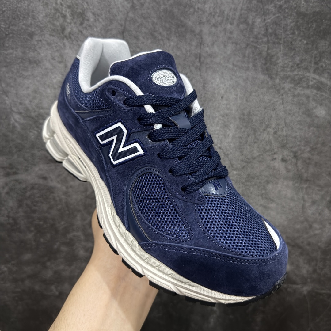 图片[3]-【纯原c版】NB New Balance M2002R 新百伦ML2002RD 蓝白色 全新版本出货 新配色陆续开发出货 品质很好 价格实惠 全套原楦原纸板原厂数据开发 原厂网纱 原装进口皮料 正确绒感卡色 正确中底拉帮中底网布细节 一比一手工擦旧效果 冲裁组合 匠心打造 耗时两个月开发完成 工艺极其复杂难度可想而知 新开独立私模大底 全网唯一正确做旧组合大底 高端零售专供产物 尺码：36 37 37.5 38 38.5 39.5 40 40.5 41.5 42 42.5 43 44 44.5 45 45.5 46.5-选品中心