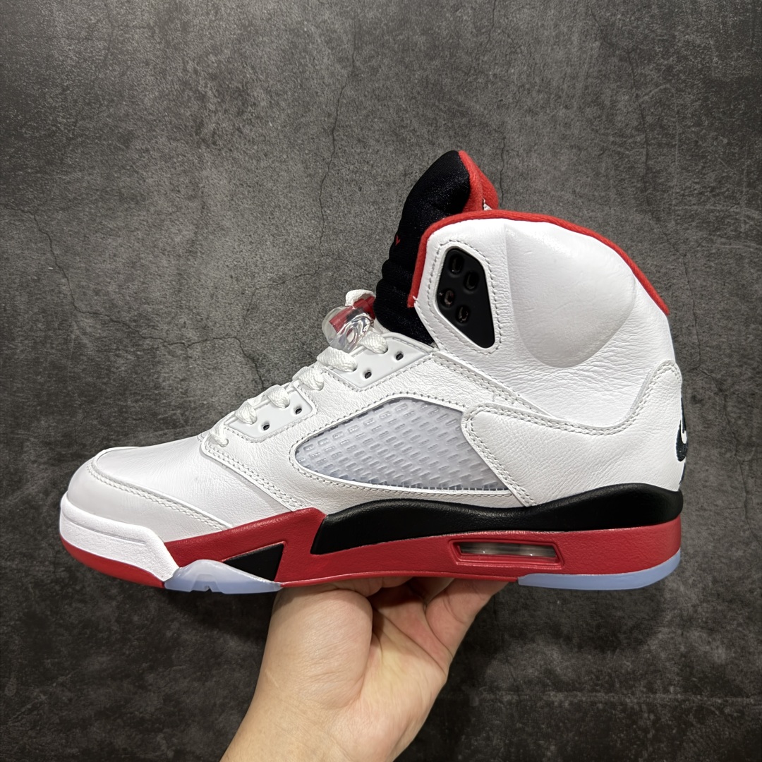 图片[2]-【OG纯原】Air Jordan 5 Retro \”Fire Red Black Tongue\” AJ5 乔5流川枫 火焰红 篮球鞋 HQ7978-101 头部一线大厂OG出品 品质相当完美 原鞋定版开发 原厂皮料原厂数据打造 高端外贸零售专供 最高限度还原官方 尺码：40 40.5 41 42 42.5 43 44 44.5 45 46 47.5-选品中心