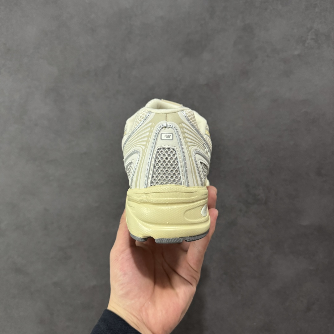 图片[4]-【K版】New Balance NB740系列复古老爹风休闲运动慢跑鞋 U740PR2 原盒 原吊牌 组合大底 1：1制作 此款鞋采用近几年比较流行的版型设计，外观时尚大气，鞋底采用耐磨的材质，穿上它，让您在平时生活和工作中都会感觉到舒适的体验。 尺码：36 36.5 37.5 38 38.5 39 40 40.5 41 42 42.5 43 44 44.5 45-选品中心