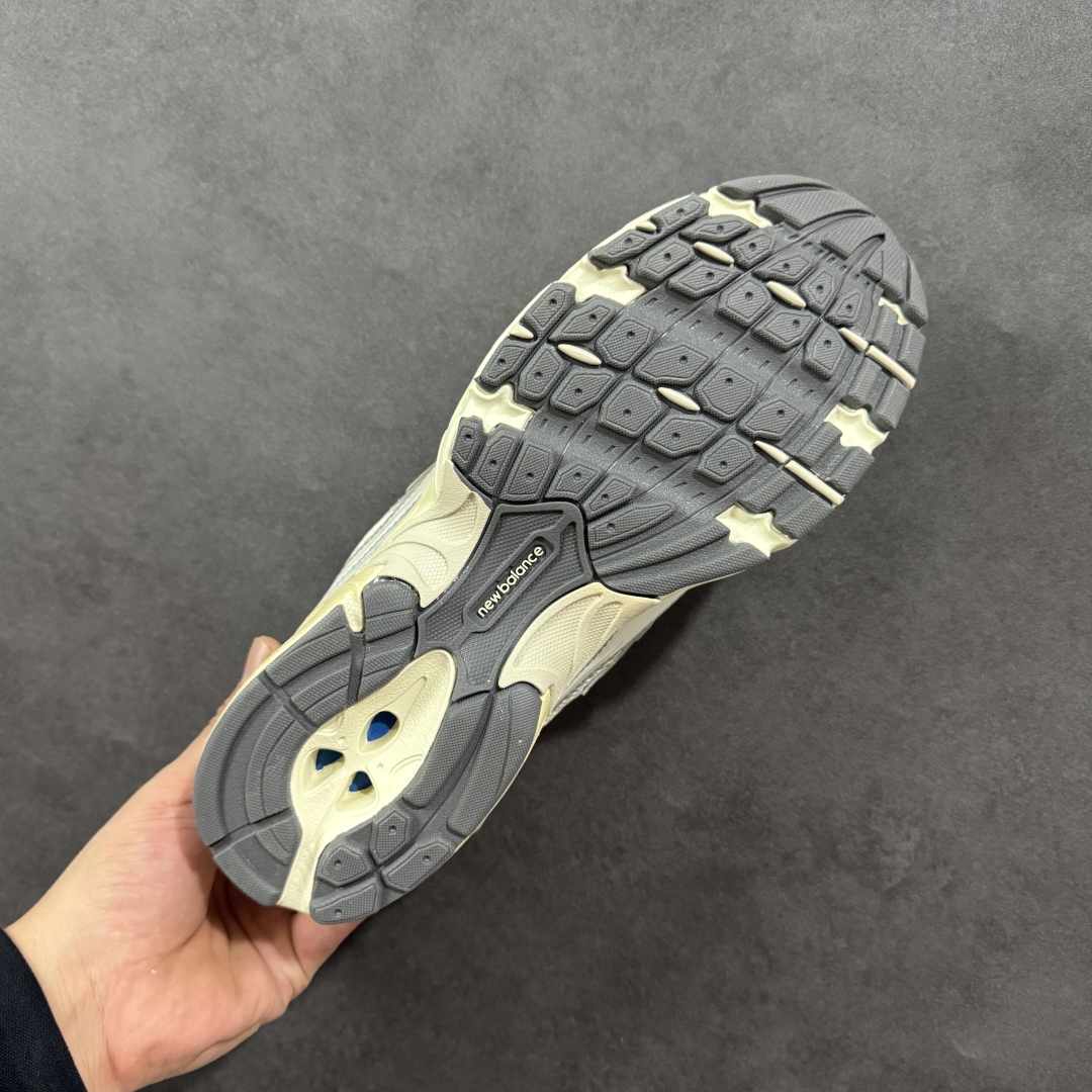 图片[9]-【K版】New Balance NB740系列复古老爹风休闲运动慢跑鞋 U740PR2 原盒 原吊牌 组合大底 1：1制作 此款鞋采用近几年比较流行的版型设计，外观时尚大气，鞋底采用耐磨的材质，穿上它，让您在平时生活和工作中都会感觉到舒适的体验。 尺码：36 36.5 37.5 38 38.5 39 40 40.5 41 42 42.5 43 44 44.5 45-选品中心