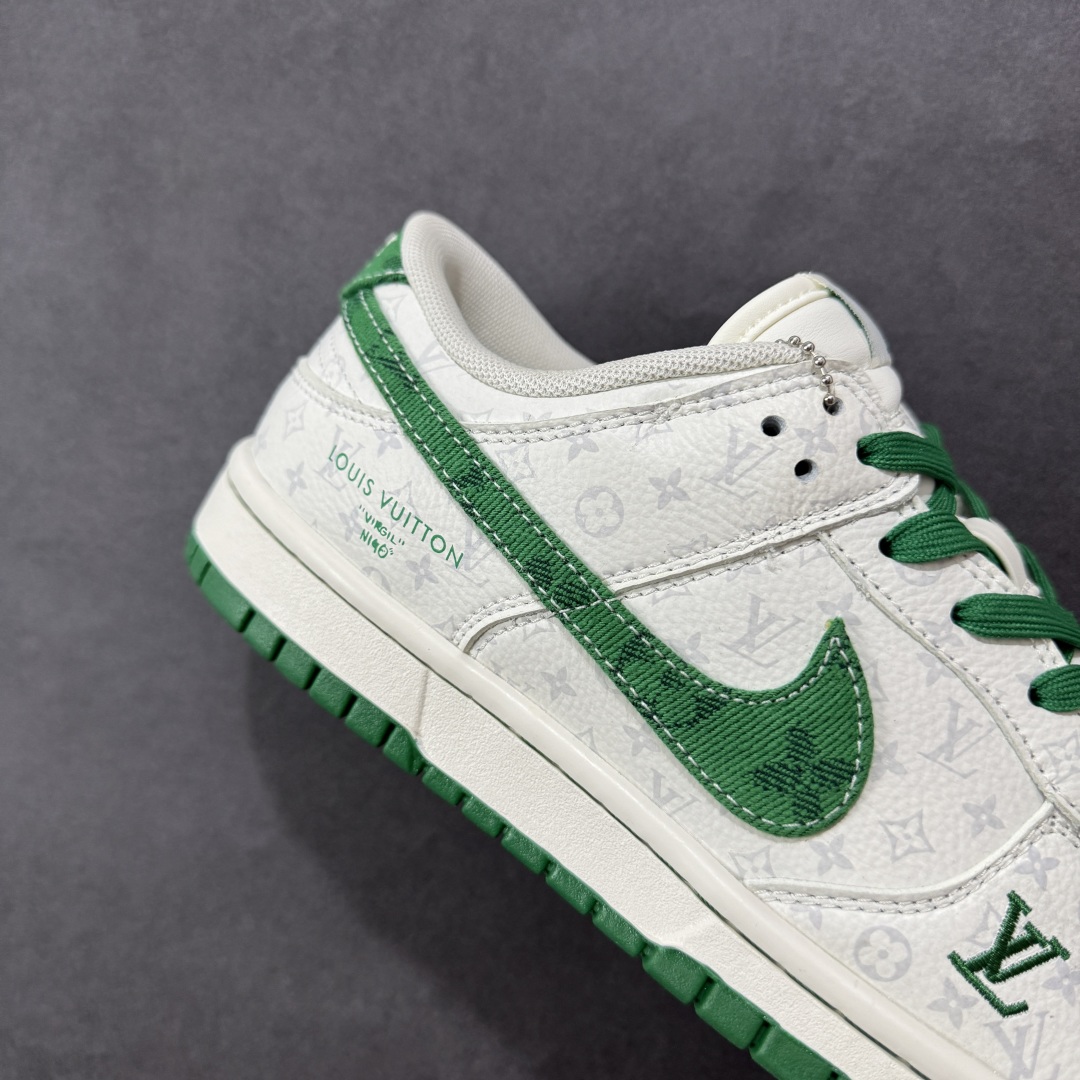 图片[6]-【定制版】Nike SB Dunk Low LV联名 绿色牛仔 周年高端定制 低帮休闲板鞋 SC9772-805  #定制鞋盒 大厂纯原品质出货 超高清洁度 皮料切割干净无任何毛边 细节完美   尺码：36 36.5 37.5 38 38.5 39 40 40.5 41 42 42.5 43 44 44.5 45-选品中心