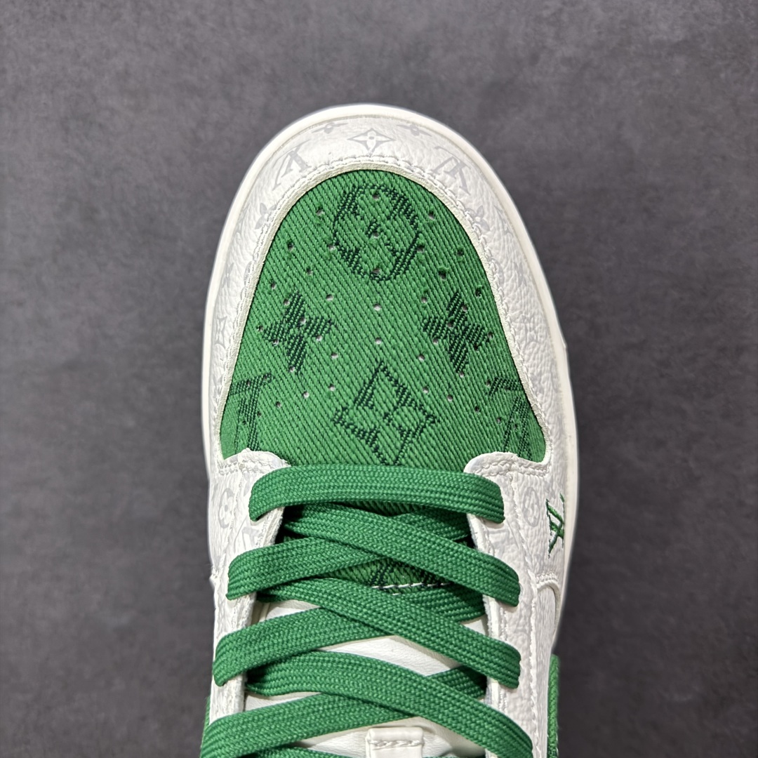 图片[8]-【定制版】Nike SB Dunk Low LV联名 绿色牛仔 周年高端定制 低帮休闲板鞋 SC9772-805  #定制鞋盒 大厂纯原品质出货 超高清洁度 皮料切割干净无任何毛边 细节完美   尺码：36 36.5 37.5 38 38.5 39 40 40.5 41 42 42.5 43 44 44.5 45-选品中心
