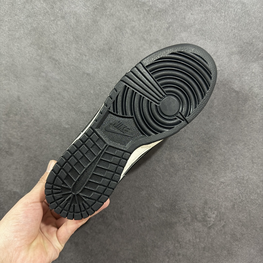 图片[9]-【定制版】Nike SB Dunk Low LV联名 米白绑带黑勾 周年高端定制 低帮休闲板鞋 YX5066-337  #定制鞋盒 大厂纯原品质出货 超高清洁度 皮料切割干净无任何毛边 细节完美   尺码：36 36.5 37.5 38 38.5 39 40 40.5 41 42 42.5 43 44 44.5 45-选品中心