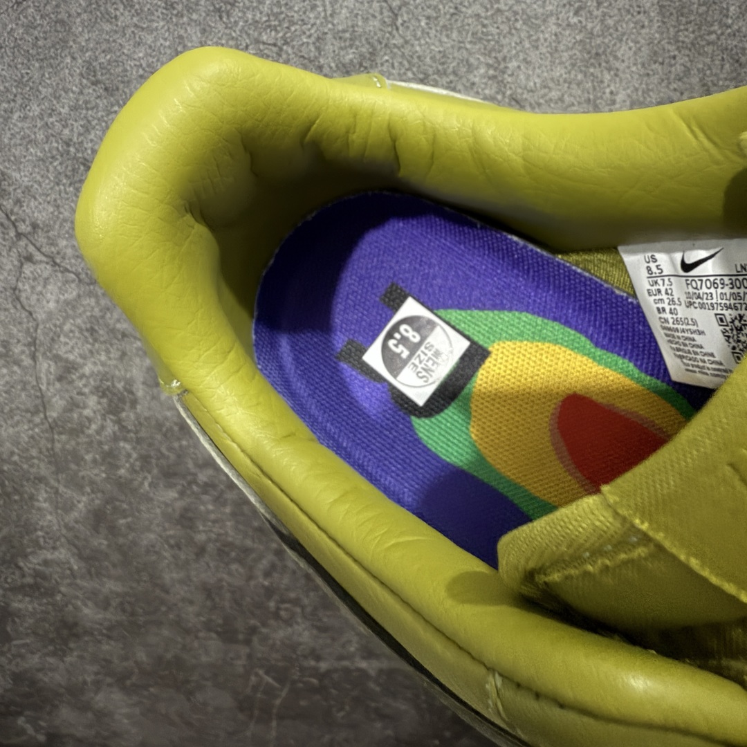 图片[7]-【S2纯原】CPFM x NK Air Force 1 Low 空军一号系列低帮 S2纯原生产线出品 经典百搭休闲运动板鞋“联名放大补丁字母”近日，A$AP Bari 在其官方社交媒体上预告了 Cactus Plant Flea Market(CPFM) 和 Nike Air Force 1 Low 的全新配色。 #此次全新推出的紫色和苔藓绿配色，保留了原始黑白版本的标志性风格，均采用皮革鞋面、尼龙鞋舌、带有反光底衬的「AIR SUNSHINE」及同色 AF1 橡胶鞋底。 货号：FQ7069-300 尺码：36 36.5 37.5 38 38.5 39 40 40.5 41 42 42.5 43 44 44.5 45 46 47.5-选品中心