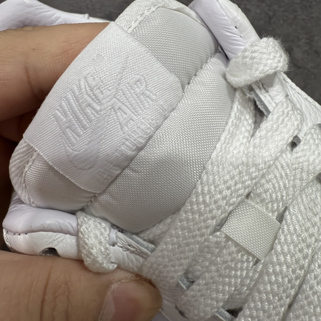 图片[5]-【S2纯原】CPFM x NK Air Force 1 Low 空军一号系列低帮 S2纯原生产线出品 经典百搭休闲运动板鞋“联名放大补丁字母”近日，A$AP Bari 在其官方社交媒体上预告了 Cactus Plant Flea Market(CPFM) 和 Nike Air Force 1 Low 的全新配色。 #此次全新推出的紫色和苔藓绿配色，保留了原始黑白版本的标志性风格，均采用皮革鞋面、尼龙鞋舌、带有反光底衬的「AIR SUNSHINE」及同色 AF1 橡胶鞋底。 货号：FQ7069-100 尺码：39 40 40.5 41 42 42.5 43 44 44.5 45 46 47.5-选品中心