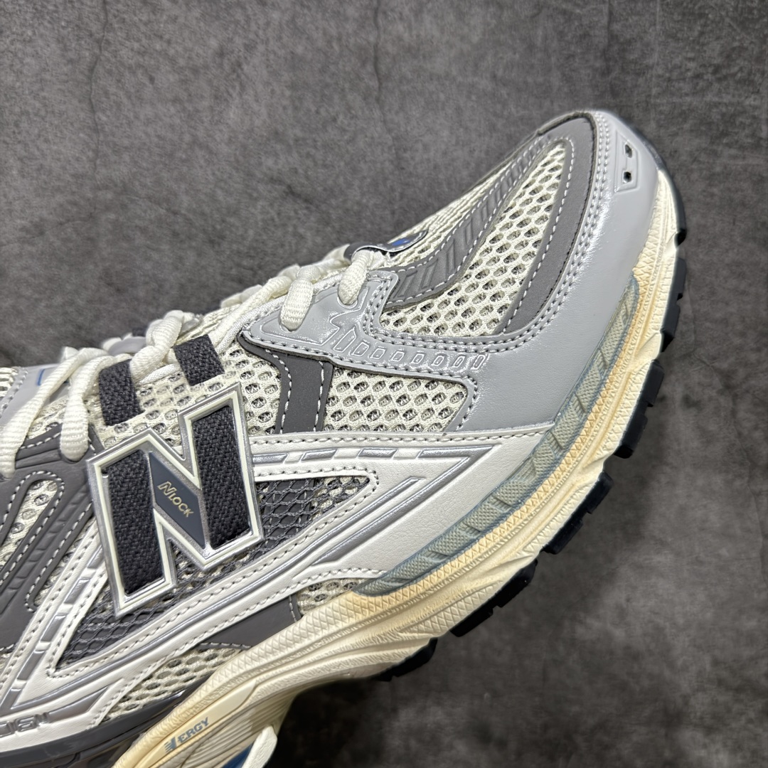图片[6]-【纯原版】NB新百伦New Balance M1906R U1906NA 系列复古老爹风休闲运动慢跑鞋 采用轻质牛剖革拼接透气网眼衬垫织物鞋面材质#T-Beam大底提供足步弓支撑，保持步态稳定#后跟搭载外露缓震胶 鞋身整体以各种深浅不一的灰色覆盖，鞋头以淡蓝色调装饰，网眼衬垫通过不规律的色块实现做旧的美感，泛黄的鞋底更是进一步增添了复古气息。 尺码：36 37 37.5 38 38.5 39.5 40 40.5 41.5 42 42.5 43 44 45 46.5-选品中心