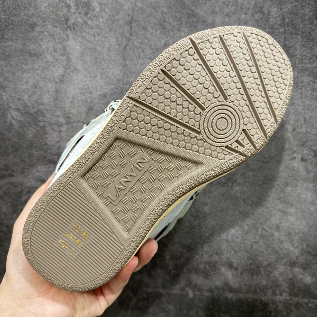 图片[9]-【X1莞产顶级】 原版一比一开发 高订制版全网独家 市售顶级版本 外贸鬼佬指令订单最大到47 Lanvin Curb Sneakers 浪凡面包鞋 基础款经典色东莞纯原 高端定制版 LANVIN浪凡三代 最新走秀款Curb系列 休闲运动面包鞋 官网一出热度火爆整个全球 各大网红也疯狂上脚 原版一比一开模重工艺制作 全鞋身采用东莞代工厂进口牛皮/环保牛反绒 进口电脑针车 数控针距精准无差 鞋头面冲孔整齐利落 金钢网织物 随机3D电喷泼墨 原磨具私模双色TPU大底 内里柔软透气太空棉面料 原版一致定制鞋带 全套原版一致包装。 尺码：35 36 37 38 39 40 41 42 43 44 45 46 47-选品中心