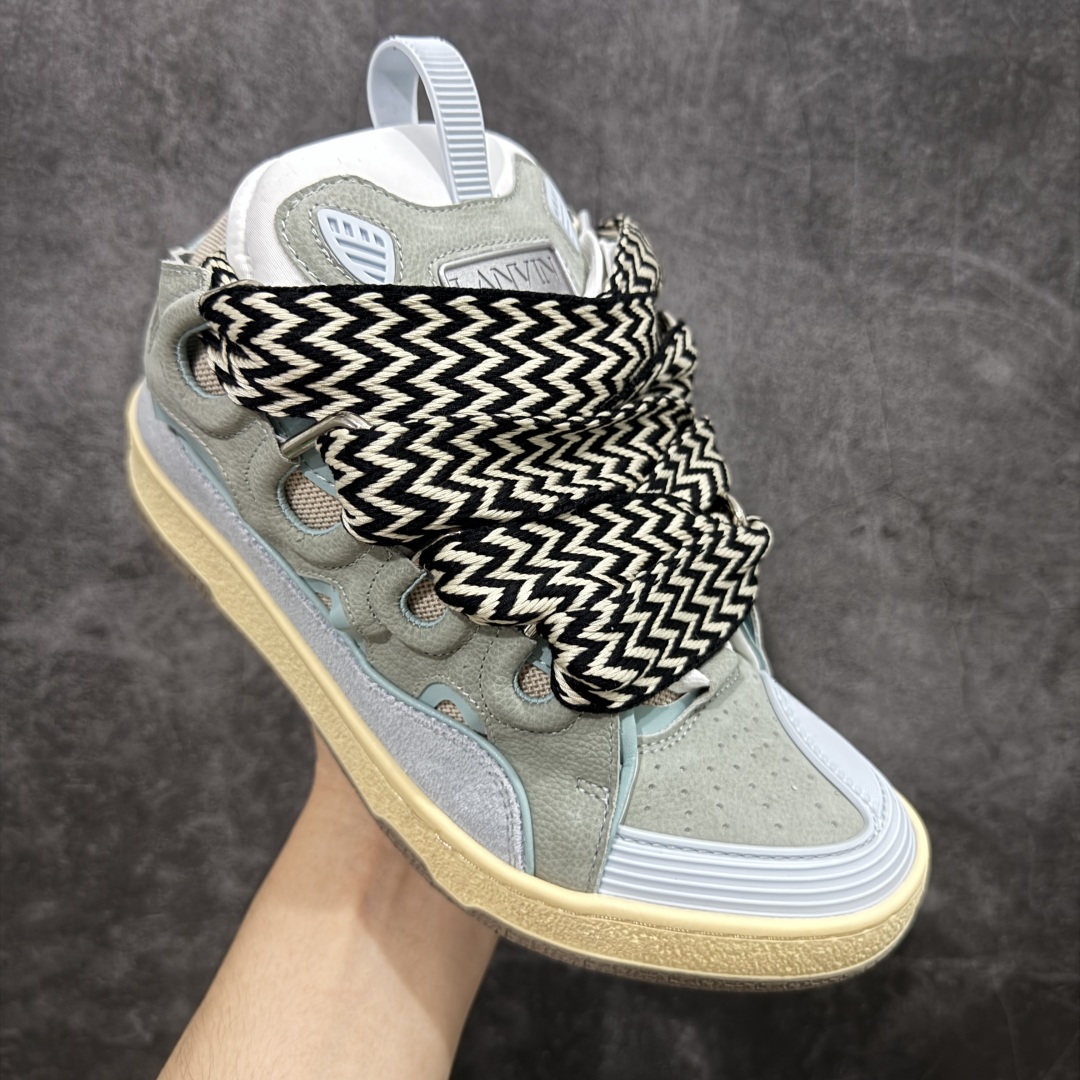 图片[3]-【X1莞产顶级】 原版一比一开发 高订制版全网独家 市售顶级版本 外贸鬼佬指令订单最大到47 Lanvin Curb Sneakers 浪凡面包鞋 基础款经典色东莞纯原 高端定制版 LANVIN浪凡三代 最新走秀款Curb系列 休闲运动面包鞋 官网一出热度火爆整个全球 各大网红也疯狂上脚 原版一比一开模重工艺制作 全鞋身采用东莞代工厂进口牛皮/环保牛反绒 进口电脑针车 数控针距精准无差 鞋头面冲孔整齐利落 金钢网织物 随机3D电喷泼墨 原磨具私模双色TPU大底 内里柔软透气太空棉面料 原版一致定制鞋带 全套原版一致包装。 尺码：35 36 37 38 39 40 41 42 43 44 45 46 47-选品中心