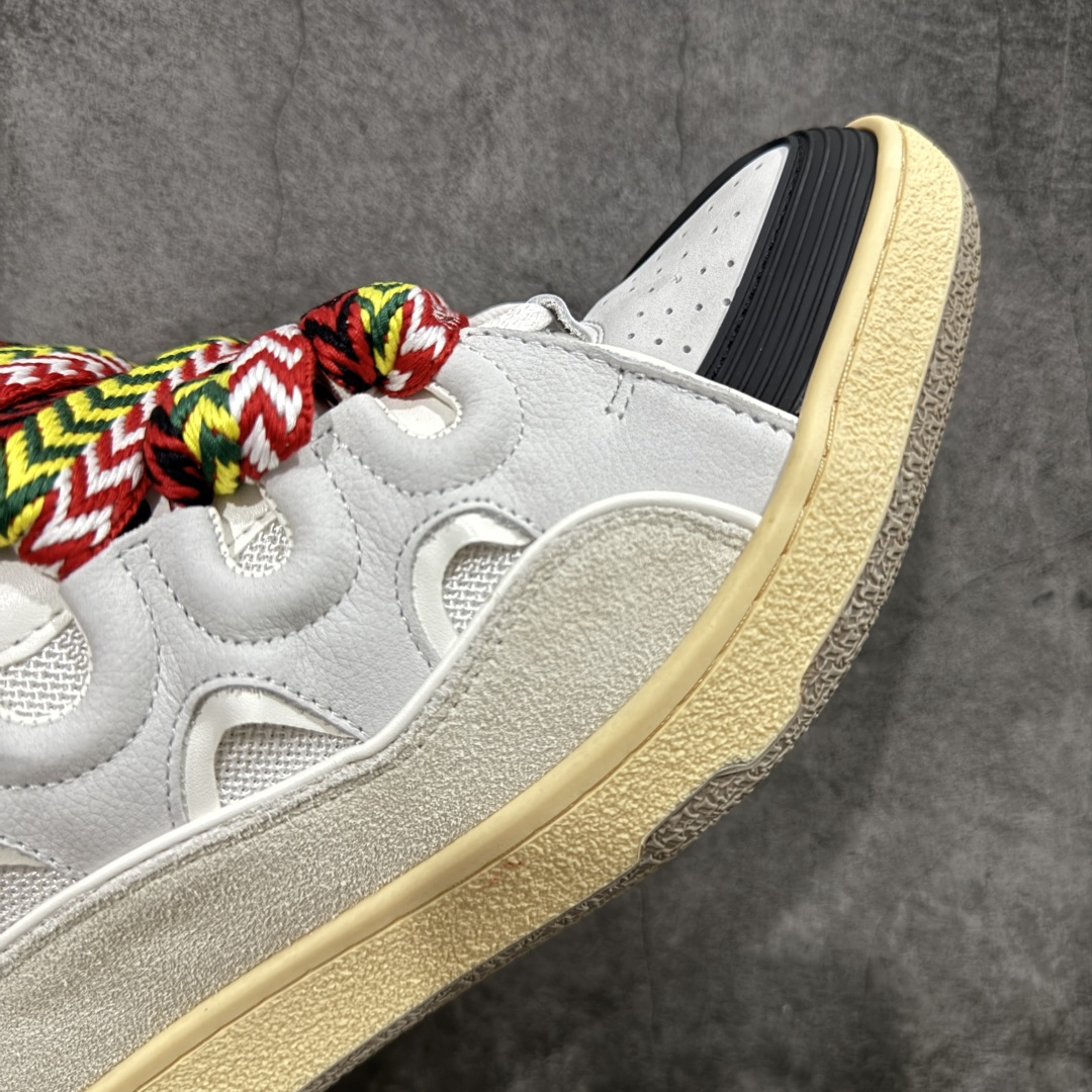 图片[6]-【X1莞产顶级】 原版一比一开发 高订制版全网独家 市售顶级版本 外贸鬼佬指令订单最大到47 Lanvin Curb Sneakers 浪凡面包鞋 基础款经典色东莞纯原 高端定制版 LANVIN浪凡三代 最新走秀款Curb系列 休闲运动面包鞋 官网一出热度火爆整个全球 各大网红也疯狂上脚 原版一比一开模重工艺制作 全鞋身采用东莞代工厂进口牛皮/环保牛反绒 进口电脑针车 数控针距精准无差 鞋头面冲孔整齐利落 金钢网织物 随机3D电喷泼墨 原磨具私模双色TPU大底 内里柔软透气太空棉面料 原版一致定制鞋带 全套原版一致包装。 尺码：35 36 37 38 39 40 41 42 43 44 45 46 47-选品中心