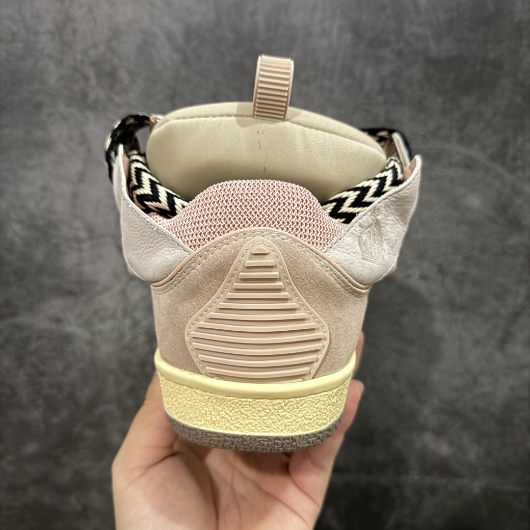 图片[4]-【X1莞产顶级】 原版一比一开发 高订制版全网独家 市售顶级版本 外贸鬼佬指令订单最大到47 Lanvin Curb Sneakers 浪凡面包鞋 基础款经典色东莞纯原 高端定制版 LANVIN浪凡三代 最新走秀款Curb系列 休闲运动面包鞋 官网一出热度火爆整个全球 各大网红也疯狂上脚 原版一比一开模重工艺制作 全鞋身采用东莞代工厂进口牛皮/环保牛反绒 进口电脑针车 数控针距精准无差 鞋头面冲孔整齐利落 金钢网织物 随机3D电喷泼墨 原磨具私模双色TPU大底 内里柔软透气太空棉面料 原版一致定制鞋带 全套原版一致包装。 尺码：35 36 37 38 39 40 41 42 43 44 45 46 47-选品中心