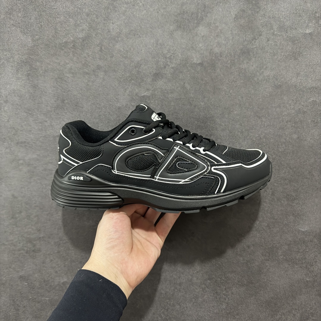 【公司级版本】迪奥/Dior B30 Low-Top Sneaker B30系列低帮经典老爹风系带复古休闲运动慢跑鞋 #原楦原纸版数据开发 #采用粒面牛剖革组合网织布鞋面材质 #正确吸汗网布贴合海玻璃CD压纹鞋垫 #独家开发TPU弹力中底组合TR光泽耐韧锯齿橡胶大底❗️ 尺码:40 41 42 43 44 45 46-选品中心