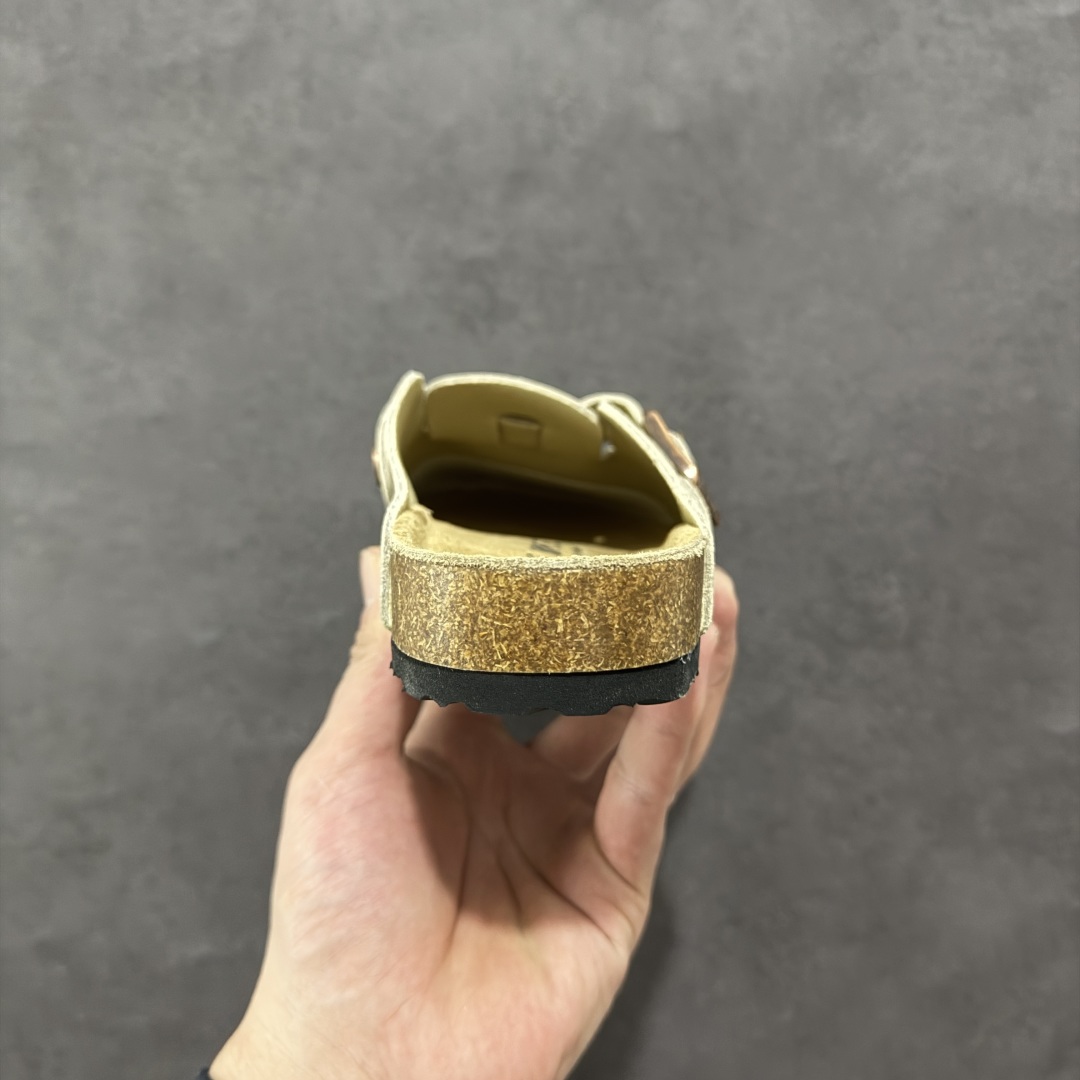 图片[4]-【广东顶级版】德国百年知名鞋履品牌·博肯Birkenstock 勃肯包拖系列 牛皮绒面革平底复古软木休闲鞋 勃肯包拖 市面顶级版本 原产品质 采用质地柔软牛皮绒面革 植入羊羔毛鞋垫和里衬材质 中底搭载缓震软木橡胶 尺码：35 36 37 38 39 40 41 42 43 44 45 46-选品中心