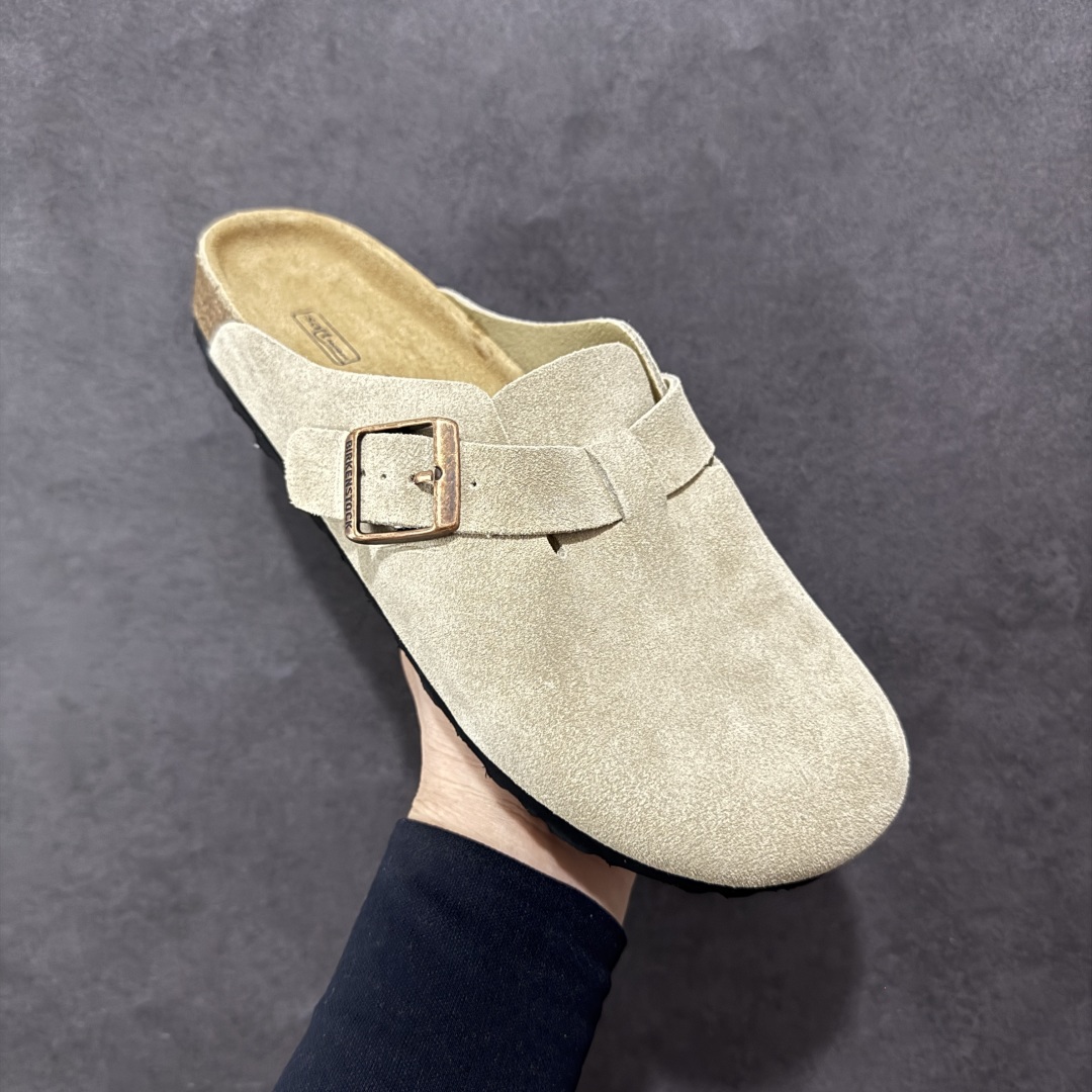 图片[3]-【广东顶级版】德国百年知名鞋履品牌·博肯Birkenstock 勃肯包拖系列 牛皮绒面革平底复古软木休闲鞋 勃肯包拖 市面顶级版本 原产品质 采用质地柔软牛皮绒面革 植入羊羔毛鞋垫和里衬材质 中底搭载缓震软木橡胶 尺码：35 36 37 38 39 40 41 42 43 44 45 46-选品中心