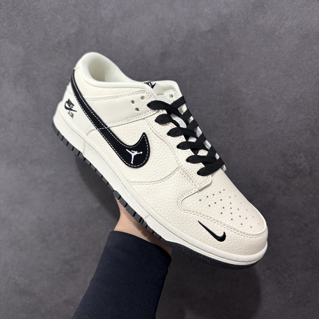 图片[3]-【定制版】Nike SB Dunk Low 米白AJ黑勾 周年高端定制 低帮休闲板鞋 LW1818-118  #定制鞋盒 大厂纯原品质出货 超高清洁度 皮料切割干净无任何毛边 细节完美   尺码：36 36.5 37.5 38 36.5 39 40 40.5 41 42 42.5 43 44 44.5 45-选品中心