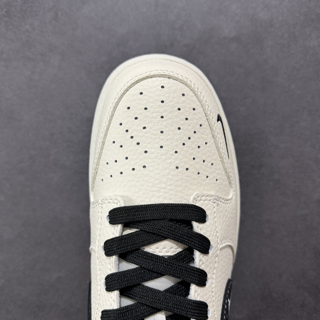 图片[8]-【定制版】Nike SB Dunk Low 米白AJ黑勾 周年高端定制 低帮休闲板鞋 LW1818-118  #定制鞋盒 大厂纯原品质出货 超高清洁度 皮料切割干净无任何毛边 细节完美   尺码：36 36.5 37.5 38 36.5 39 40 40.5 41 42 42.5 43 44 44.5 45-选品中心