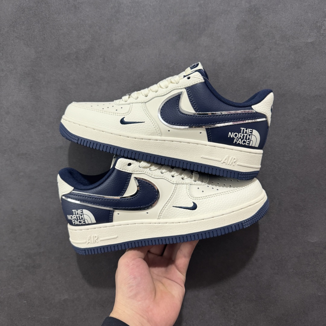 图片[9]-【定制版】Nike Air Force 1\’07 Low 北面联名 深蓝底 空军一号低帮休闲板鞋 ZH2598-318  #原楦头原纸板 原装鞋盒 定制五金配件 内置全掌气垫 原厂鞋底   尺码：36 36.5 37.5 38 38.5 39 40 40.5 41 42 42.5 43 44 44.5 45-选品中心