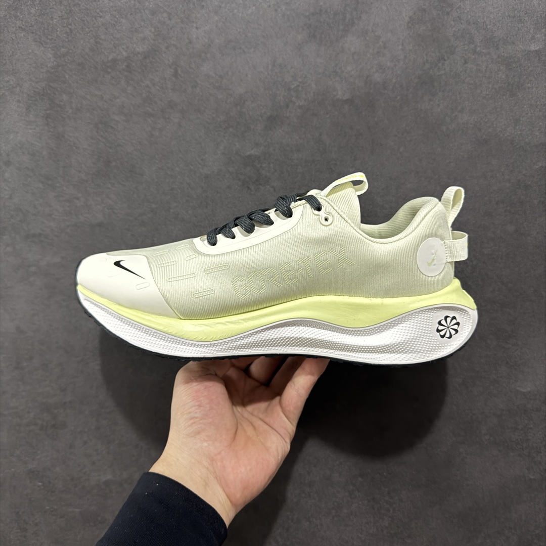 图片[2]-【公司级】NIKE Reactx X Infinty Run 4 GTX 马拉松机能风格运动鞋 简约大方的造型设计 随性休闲的时尚格调穿着舒适轻便 运动灵活自如 满足日常个性穿搭提供稳固支撑力和非凡抓地力缔造舒适非凡的迈步体验 货号： FB2197-100 尺码：36 36.5 37.5 38 38.5 39 40 40.5 41 42 42.5 43 44 45 46-选品中心