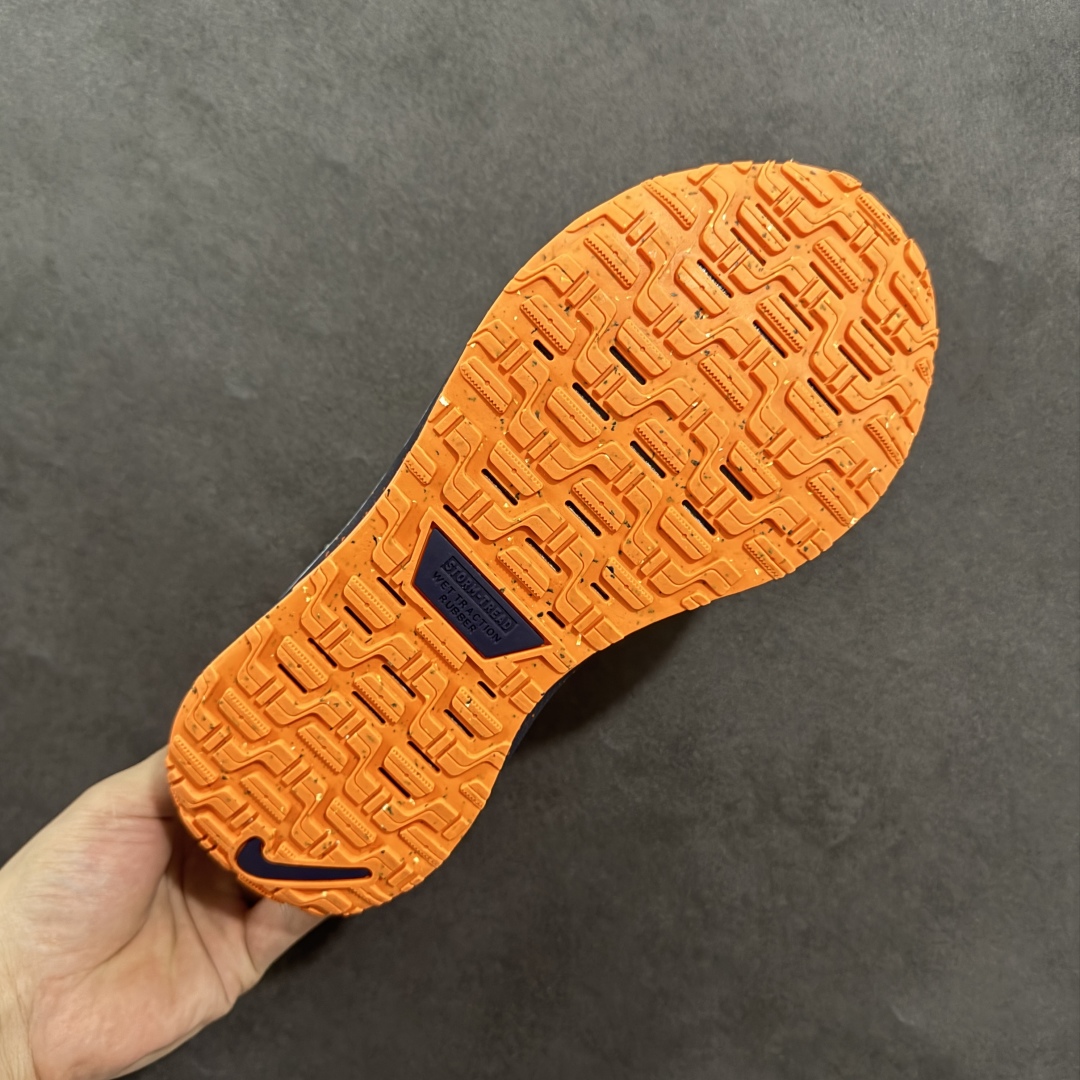 图片[9]-【公司级】NIKE Reactx X Infinty Run 4 GTX 马拉松机能风格运动鞋 简约大方的造型设计 随性休闲的时尚格调穿着舒适轻便 运动灵活自如 满足日常个性穿搭提供稳固支撑力和非凡抓地力缔造舒适非凡的迈步体验 货号： FB2204-002 尺码：36 36.5 37.5 38 38.5 39 40 40.5 41 42 42.5 43 44 45 46-选品中心