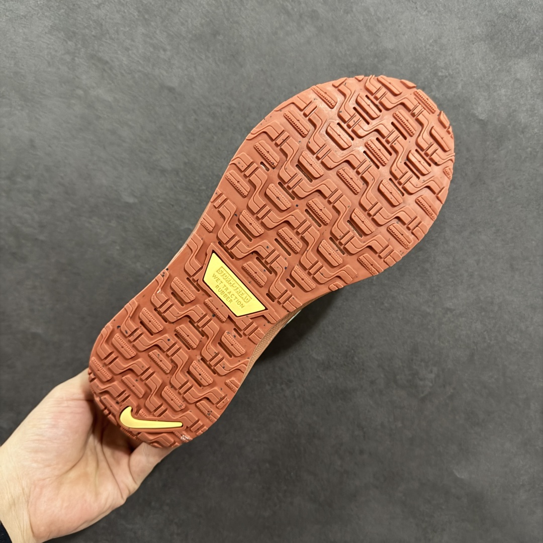 图片[9]-【公司级】NIKE Reactx X Infinty Run 4 GTX 马拉松机能风格运动鞋 简约大方的造型设计 随性休闲的时尚格调穿着舒适轻便 运动灵活自如 满足日常个性穿搭提供稳固支撑力和非凡抓地力缔造舒适非凡的迈步体验 货号： FB2204-600 尺码：36 36.5 37.5 38 38.5 39 40 40.5 41 42 42.5 43 44 45 46-选品中心