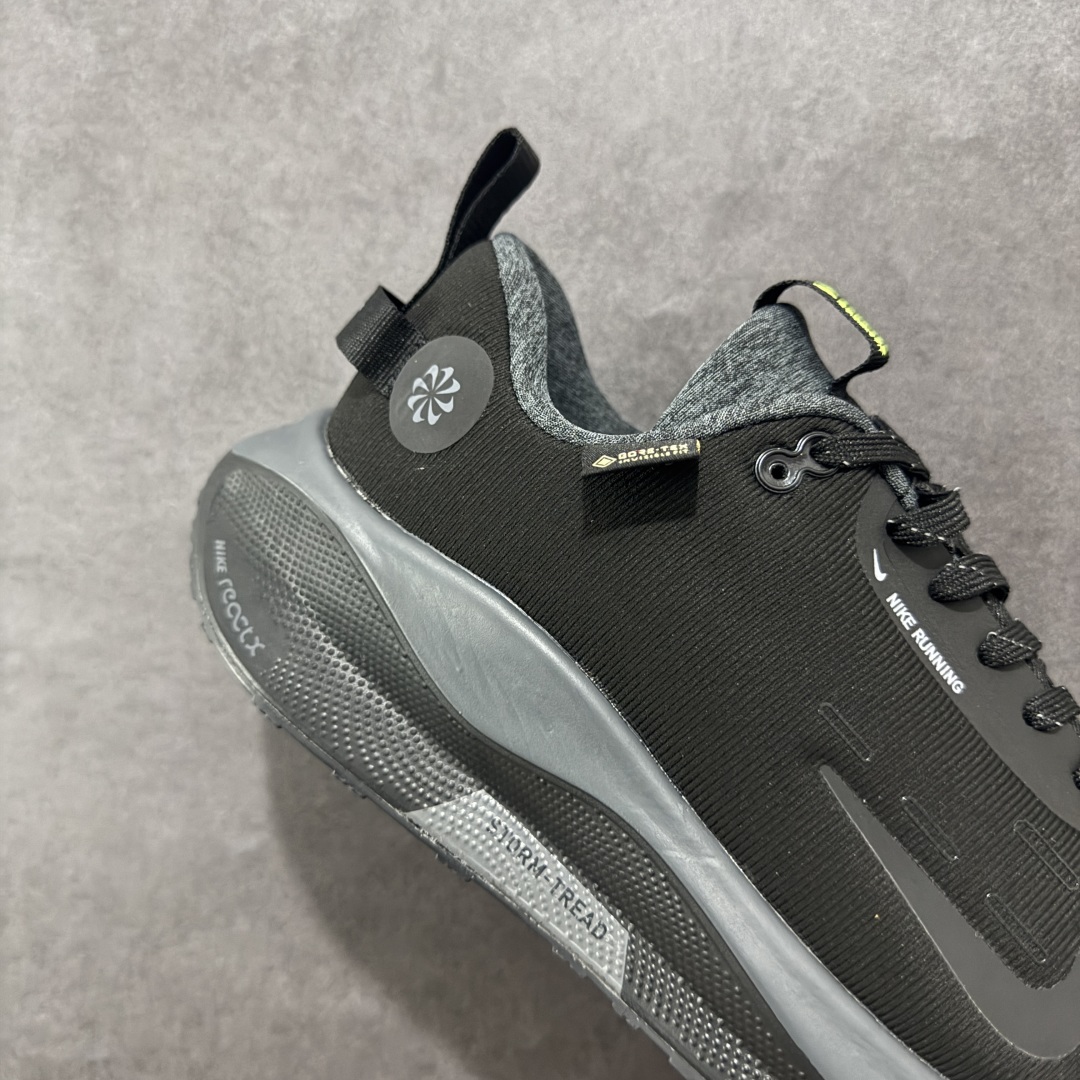 图片[6]-【公司级】NIKE Reactx X Infinty Run 4 GTX 马拉松机能风格运动鞋 简约大方的造型设计 随性休闲的时尚格调穿着舒适轻便 运动灵活自如 满足日常个性穿搭提供稳固支撑力和非凡抓地力缔造舒适非凡的迈步体验 货号： FB2197-002 尺码：36 36.5 37.5 38 38.5 39 40 40.5 41 42 42.5 43 44 45 46-选品中心