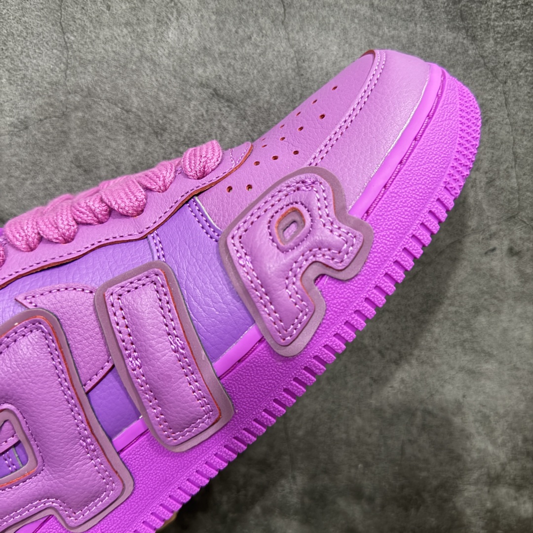 图片[6]-【S2纯原】CPFM x NK Air Force 1 Low 空军一号系列低帮 S2纯原生产线出品 经典百搭休闲运动板鞋“联名放大补丁字母”近日，A$AP Bari 在其官方社交媒体上预告了 Cactus Plant Flea Market(CPFM) 和 Nike Air Force 1 Low 的全新配色。 #此次全新推出的紫色和苔藓绿配色，保留了原始黑白版本的标志性风格，均采用皮革鞋面、尼龙鞋舌、带有反光底衬的「AIR SUNSHINE」及同色 AF1 橡胶鞋底。 货号：FQ7069-500 尺码：36 36.5 37.5 38 38.5 39 40 40.5 41 42 42.5 43 44 44.5 45 46 47.5-选品中心